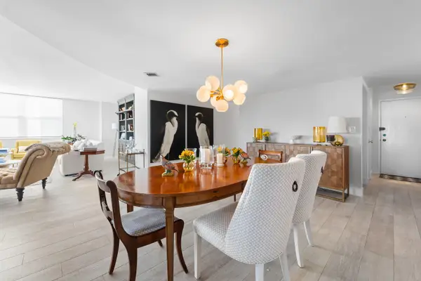 1801 S Flagler Drive #402, West Palm Beach, FL 33401