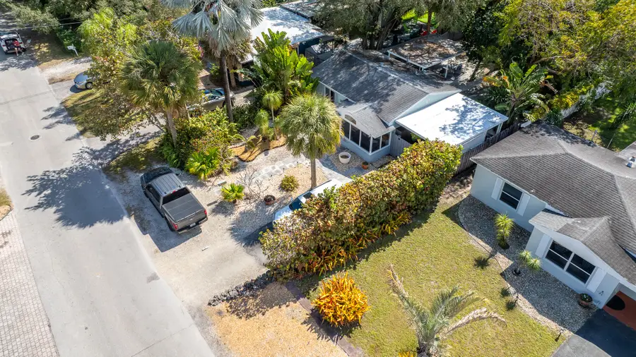 838 SW 11th Court, Fort Lauderdale, FL 33315 - #2