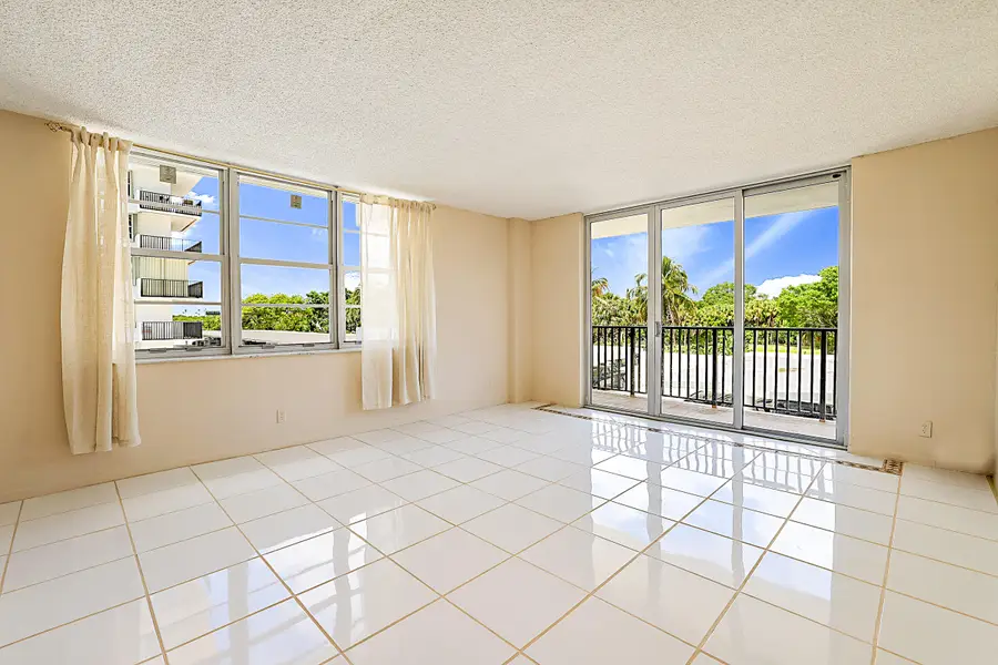 2121 N Ocean Boulevard #302e, Boca Raton, FL 33431 - #2