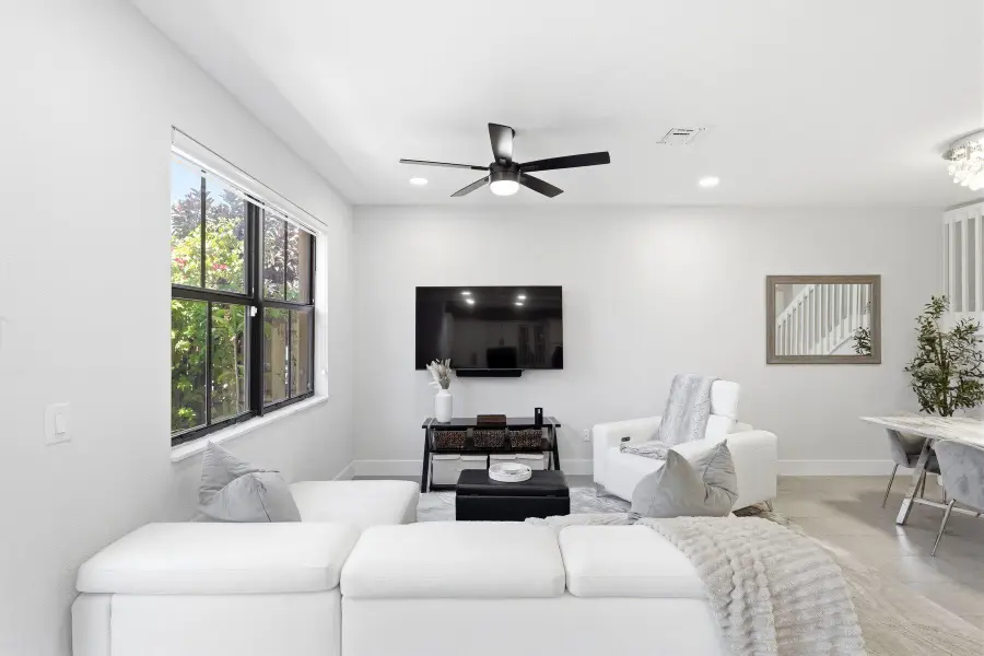 8403 Lakeview Trail, Parkland, FL 33076 - #2