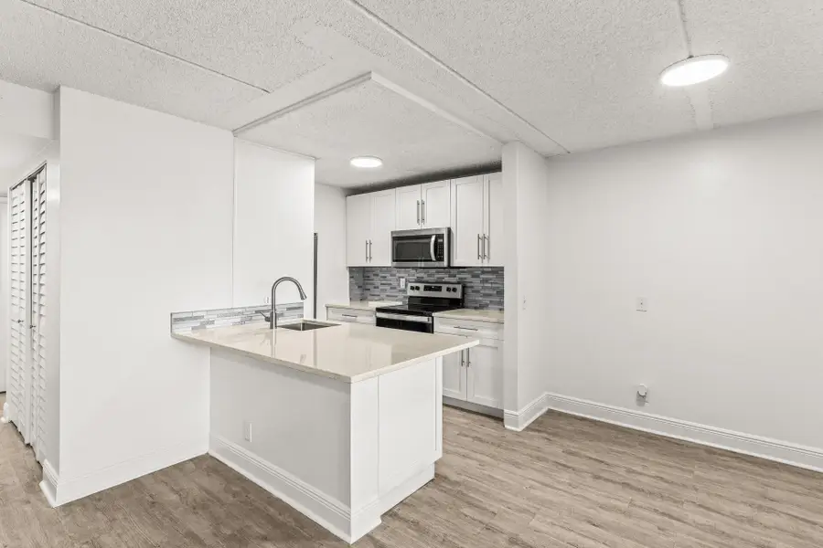 507 Meadows Circle, Boynton Beach, FL 33436 - #3