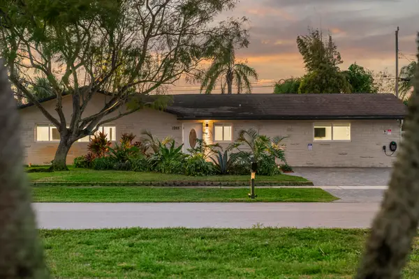 1265 Wynnewood Drive, West Palm Beach, FL 33417