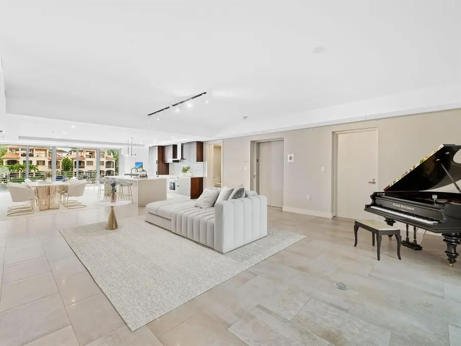 133 Isle Of Venice Drive #201, Fort Lauderdale, FL 33301 - #3