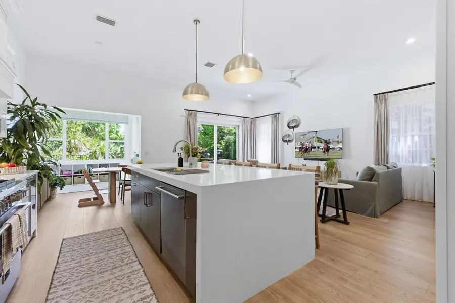 943 Mill Creek Drive, Palm Beach Gardens, FL 33410 - #3