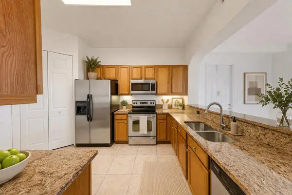 3600 Oaks Clubhouse Drive #501, Pompano Beach, FL 33069