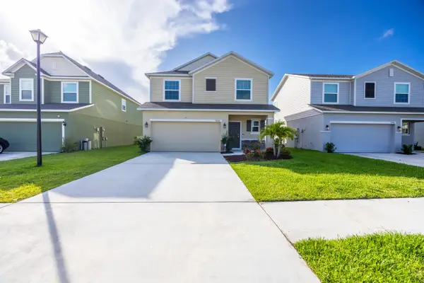 10912 SW Vasari Way Sw, Port St Lucie, FL 34987