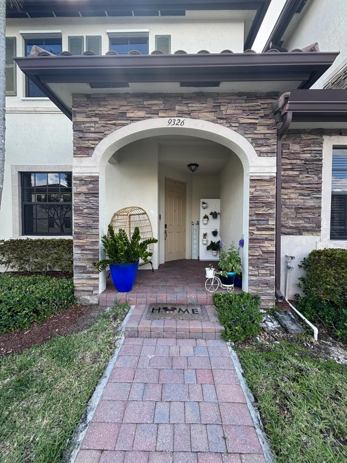 9326 W 33rd Lane, Hialeah, FL 33018 - #1