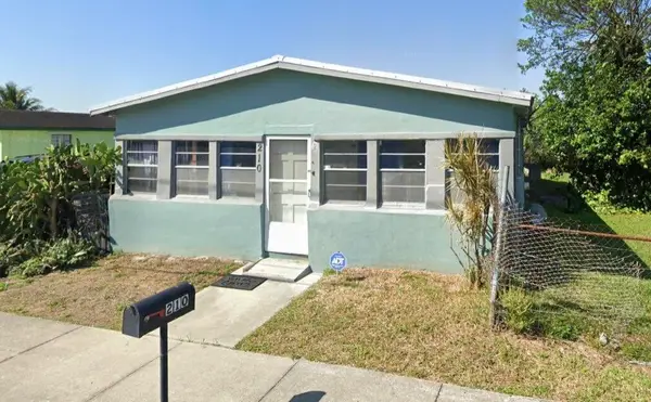 210 SW 12th Avenue Sw, South Bay, FL 33493