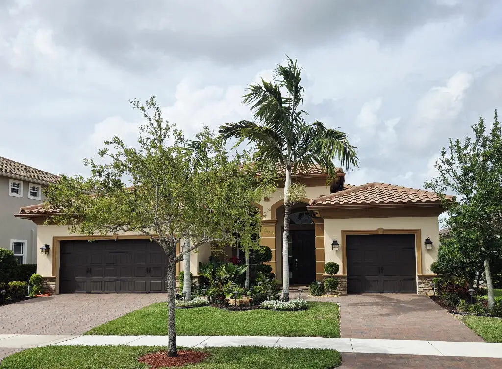 10311 Peninsula Place, Parkland, FL 33076 - #1