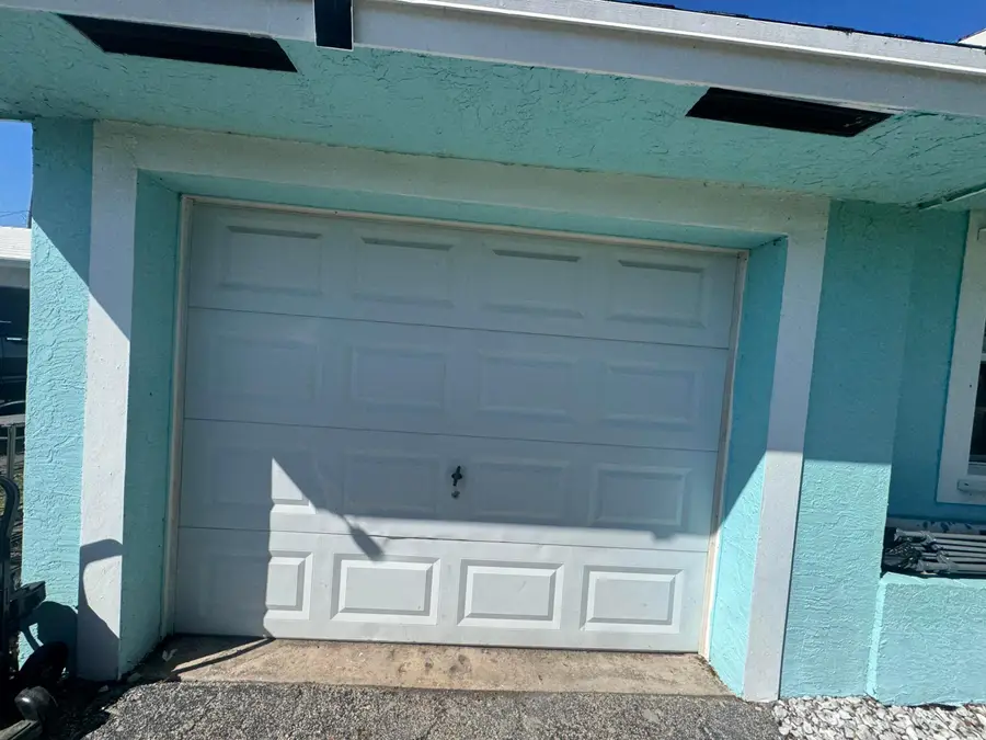 521 E Redwood Drive, Lake Park, FL 33403 - #2