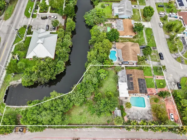 1091 NW 46th Avenue, Lauderhill, FL 33313