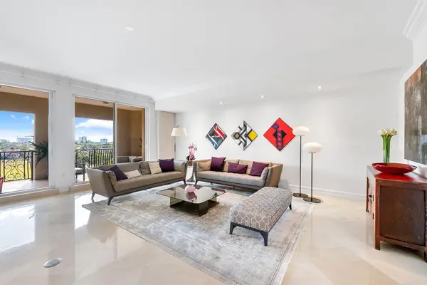 1 N Ocean Boulevard #402, Boca Raton, FL 33432