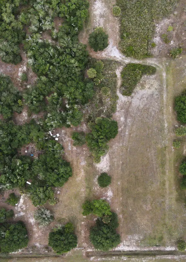 21877 NW 286th Street, Okeechobee, FL 34972