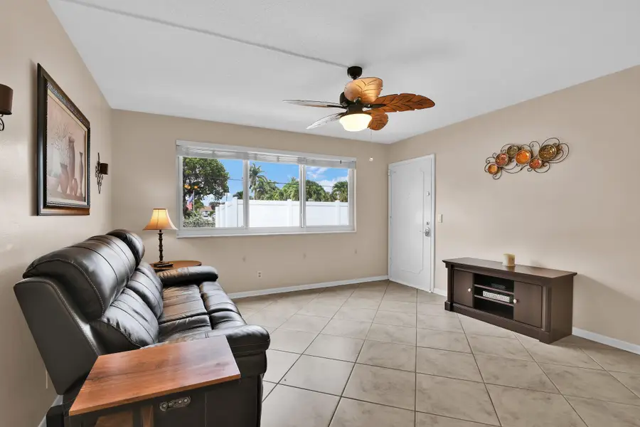 6263 NE 19th Avenue #1011, Fort Lauderdale, FL 33308 - #3