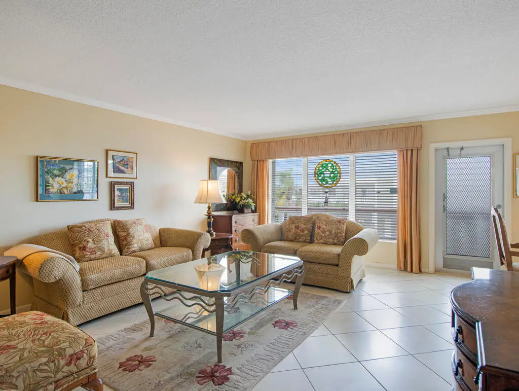 305 Wellington, West Palm Beach, FL 33417 - #1