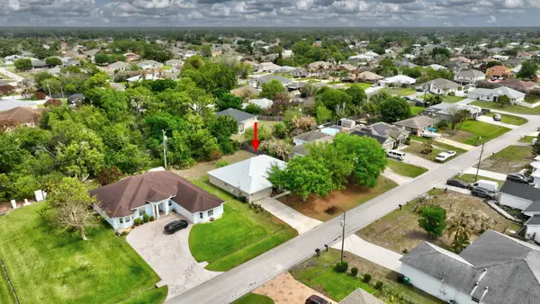 1525 SW Falmouth Avenue, Port St Lucie, FL 34953