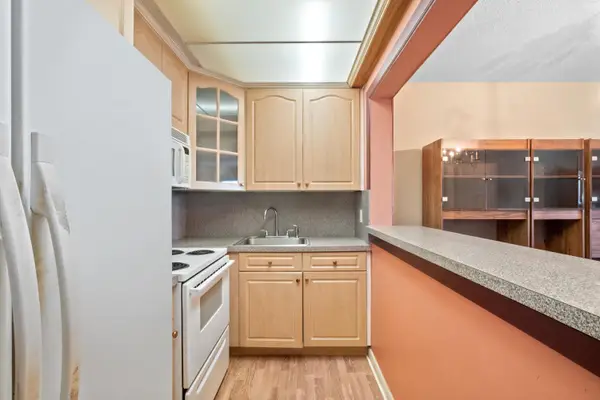 1520 Mckinley Street #215e, Hollywood, FL 33020