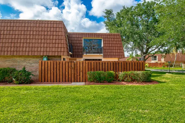 3112 Spanish Wells Drive #14-a, Delray Beach, FL 33445