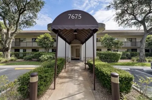 7675 NW 79th Avenue #114, Tamarac, FL 33321