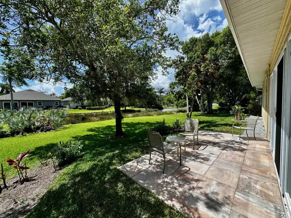 445 Tamarind Place, Vero Beach, FL 32962