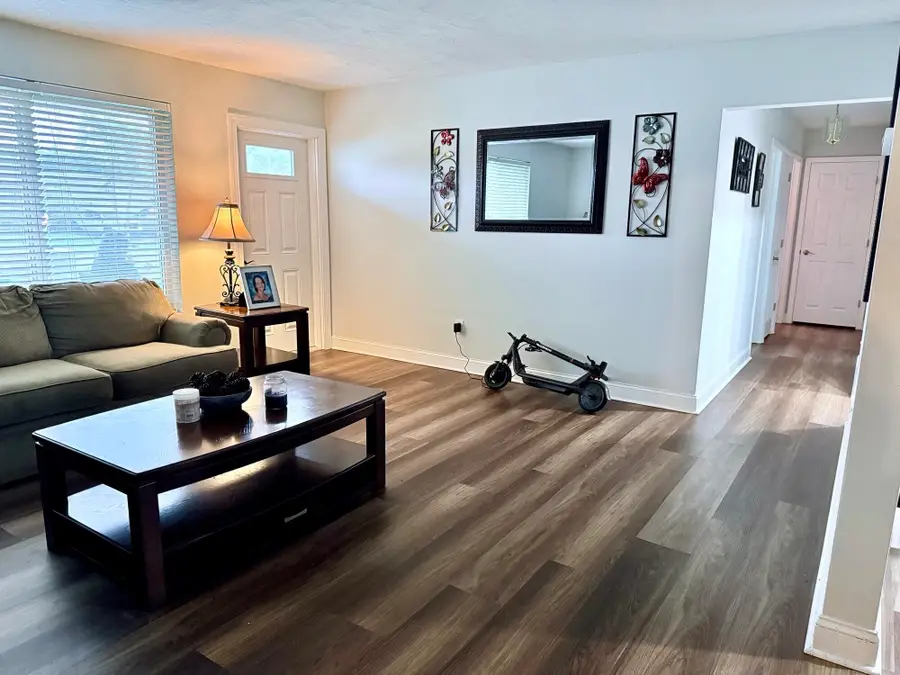 10900 NW 18th Place, Pembroke Pines, FL 33026 - #2