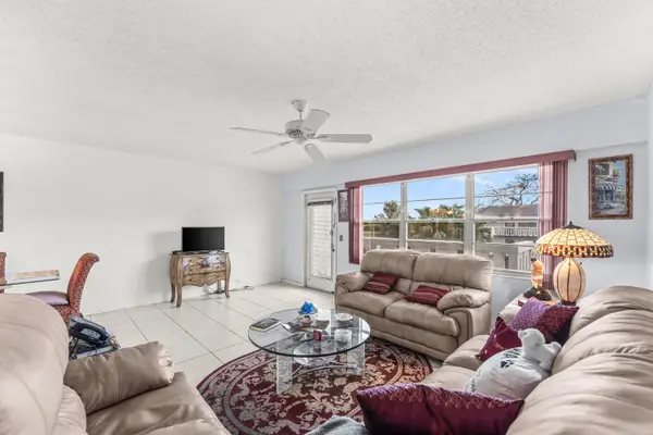 629 Fanshaw O, Boca Raton, FL 33434