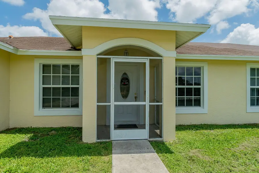 17468 N 38th Rd Road N, The Acreage, FL 33470 - #3