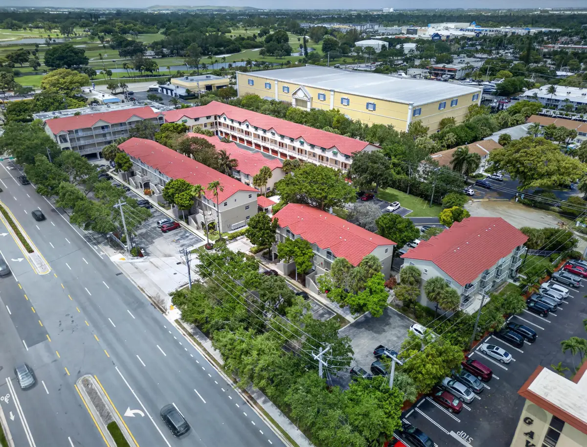 2501 NE 14th Street #301, Pompano Beach, FL 33062 - #1