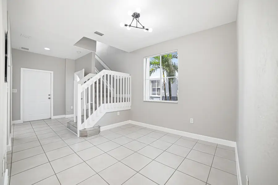 7301 NW 174th Terrace #100, Hialeah, FL 33015 - #3