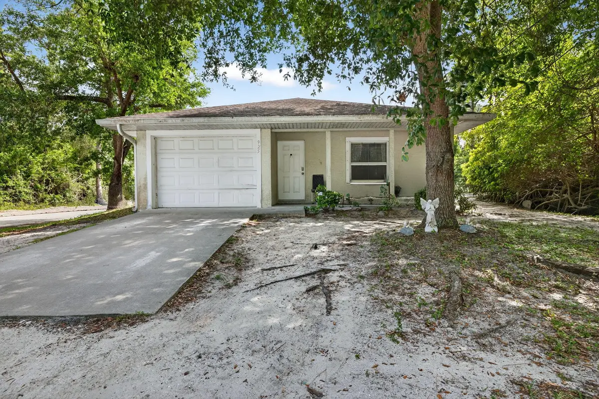 925 SW 11th St Street Sw, Vero Beach, FL 32962 - #1