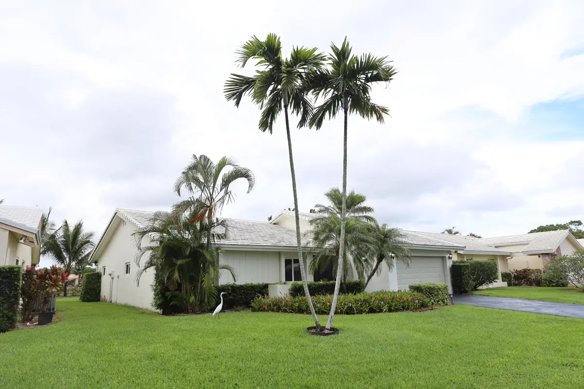 5667 Cameo Drive N, Boca Raton, FL 33433 - #1