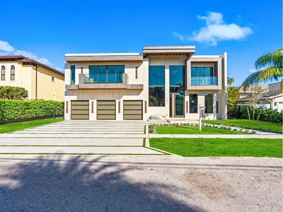 2441 NE 48th Court, Lighthouse Point, FL 33064 - #2