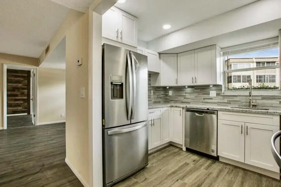 705 Lori Drive #104, Palm Springs, FL 33461 - #2