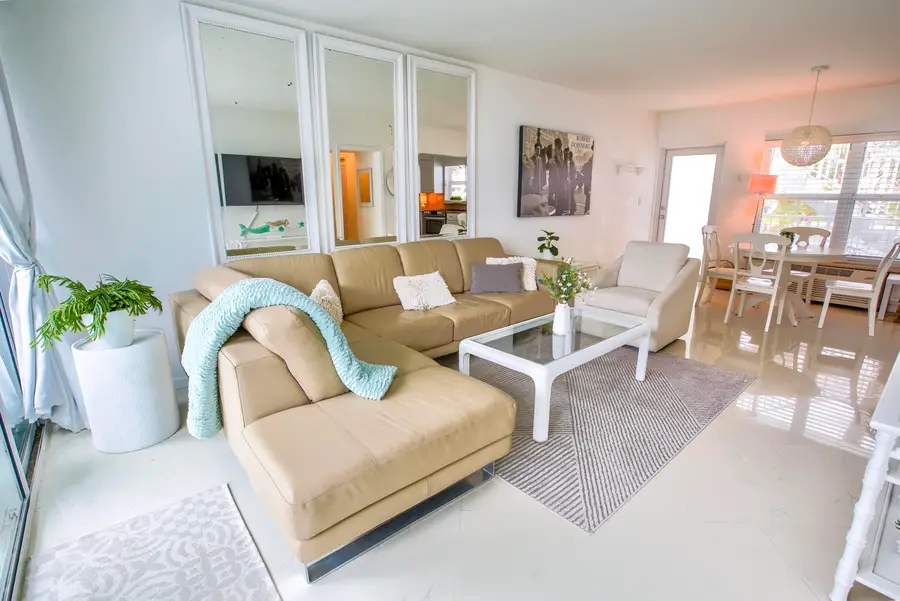 1043 Hillsboro Mile #18c, Hillsboro Beach, FL 33062 - #2