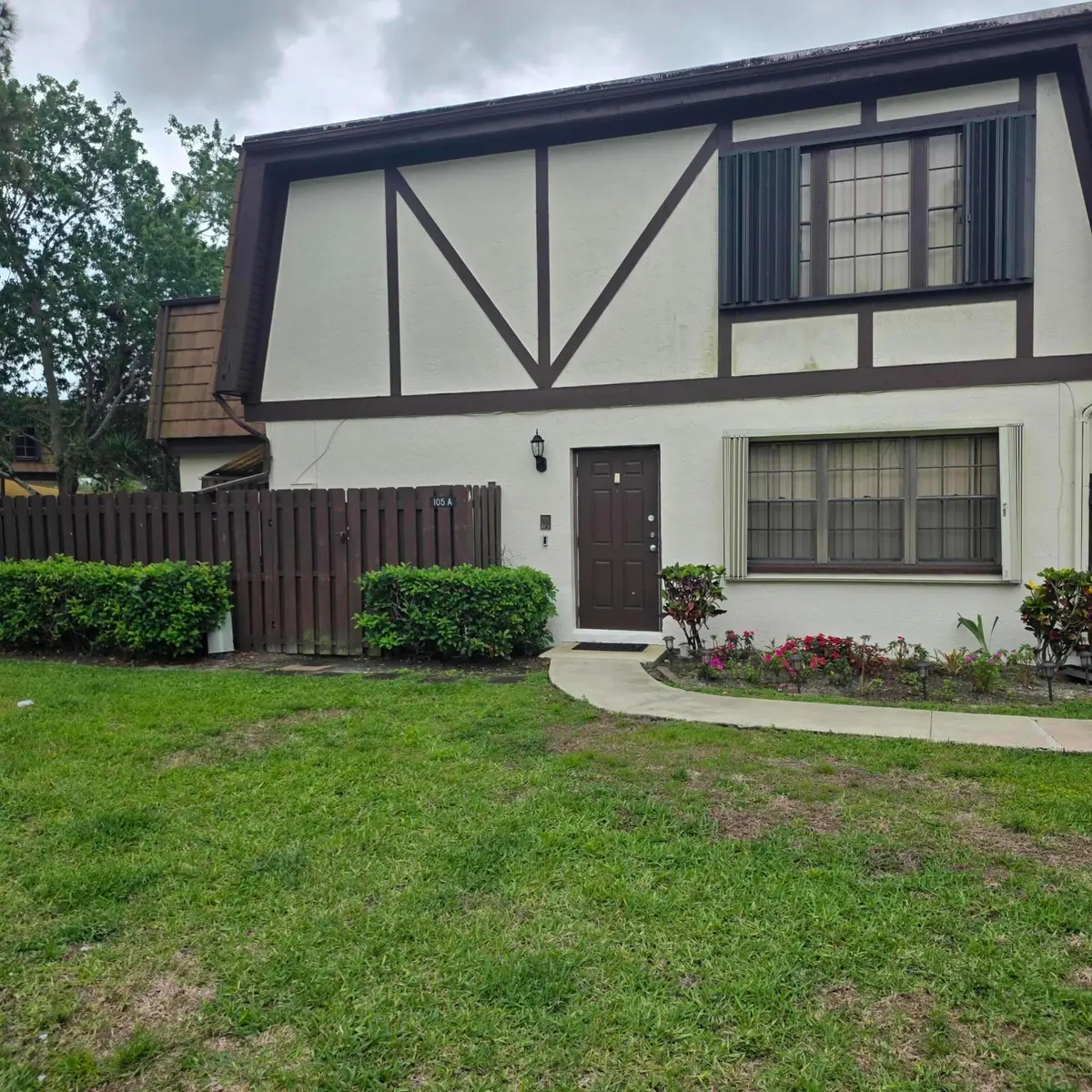 105 Weybridge Circle #A, Royal Palm Beach, FL 33411 - #1