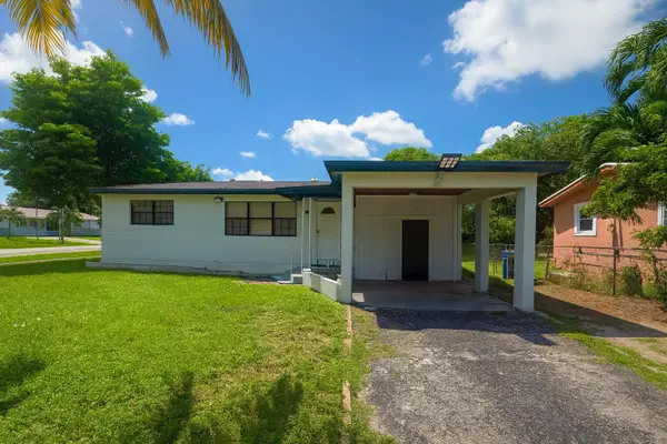 2800 SW 9th Street, Fort Lauderdale, FL 33312