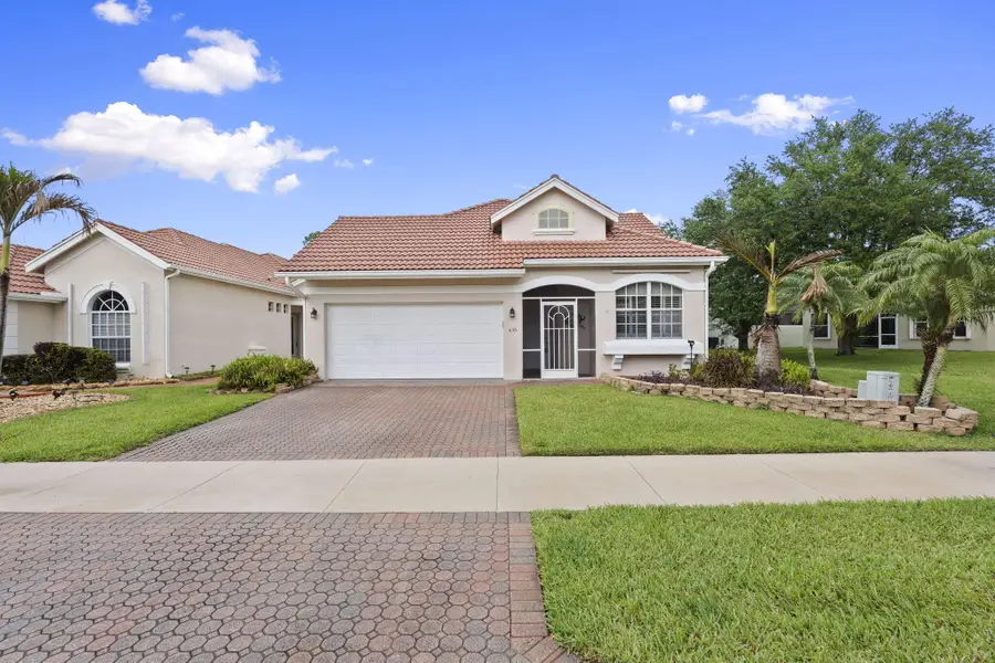 635 SW Munjack Cove, Port Saint Lucie, FL 34986 - #2