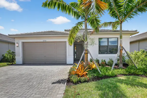 12522 SW Emerald Estuary Terrace, Port St Lucie, FL 34987