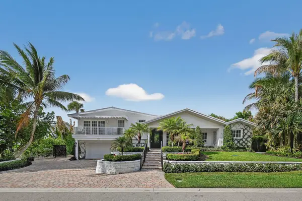209 Treasure Place, Jupiter Inlet Colony, FL 33469