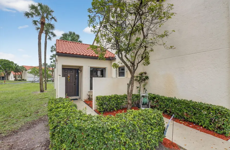 10 Va De Casas Sur #101, Boynton Beach, FL 33426 - #3