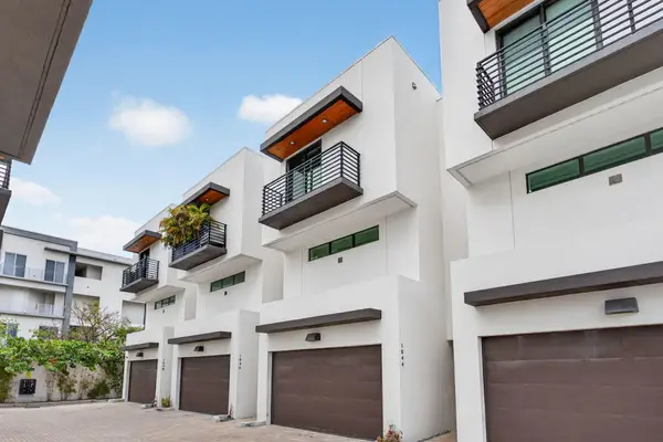 1044 N Victoria Park Road, Fort Lauderdale, FL 33304