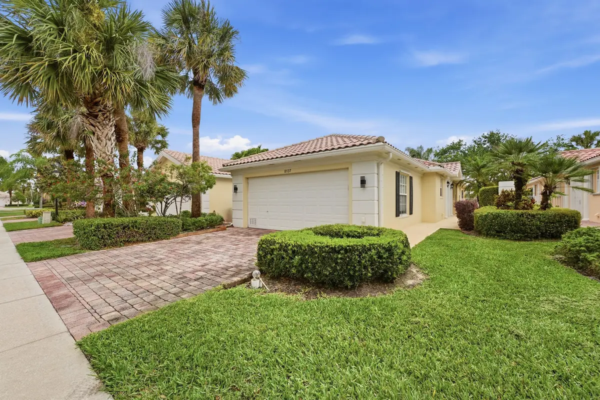 8137 Montserrat Place, Wellington, FL 33414 - #1