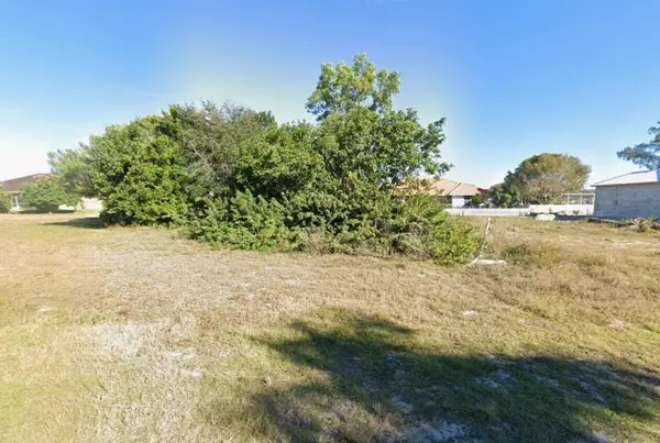 601 SW 39th Avenue, Cape Coral, FL 33991