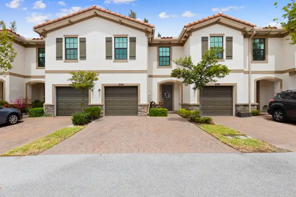 1004 Sweet Briar Lane, Riviera Beach, FL 33410