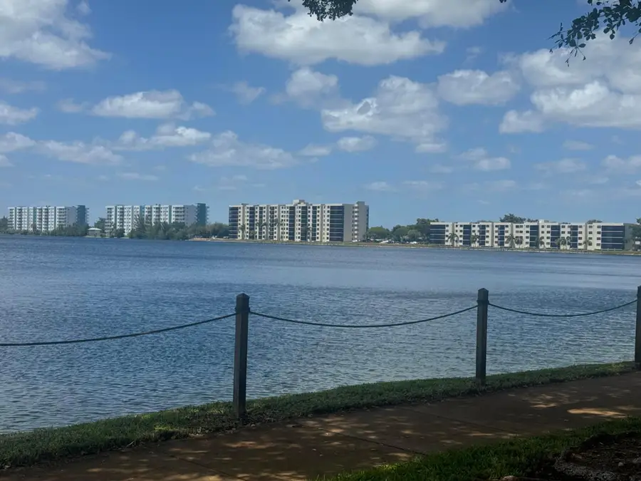 110 Lake Emerald Drive #404, Oakland Park, FL 33309 - #3