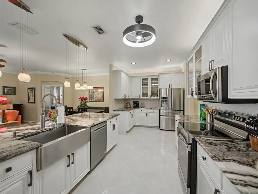 529 Waverly Circle, Port Saint Lucie, FL 34983 - #3