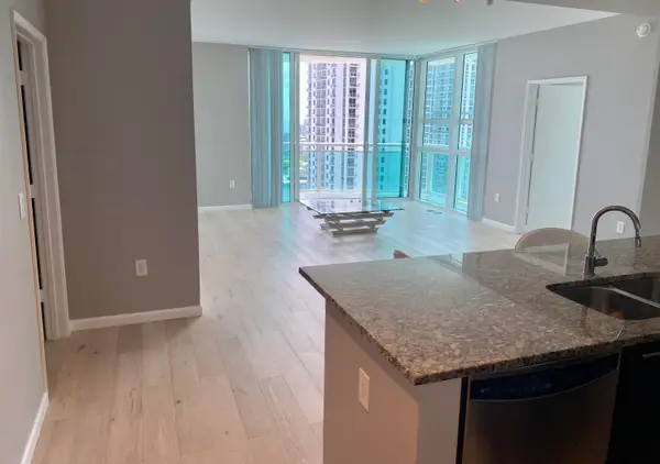 951 Brickell Avenue #3611, Miami, FL 33131