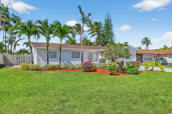 1037 SW 27th Avenue, Boynton Beach, FL 33426