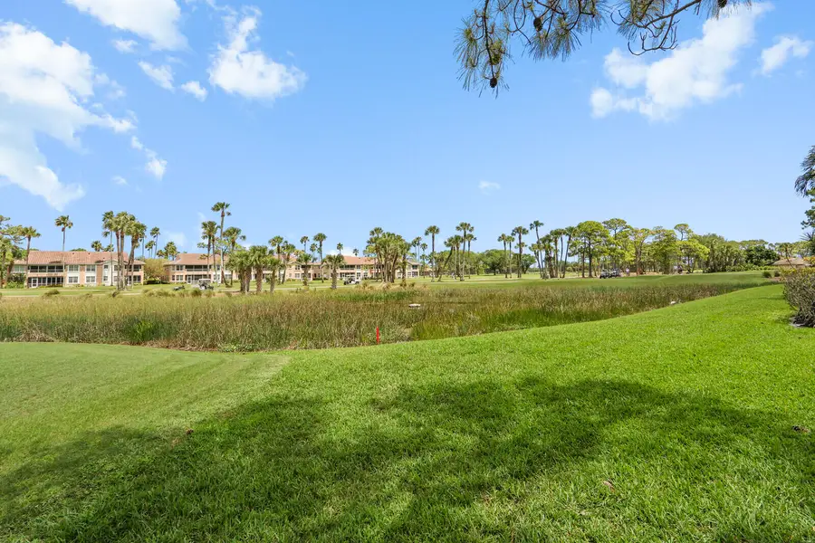 301 S Ryder Cup Cir #301, Palm Beach Gardens, FL 33418 - #3