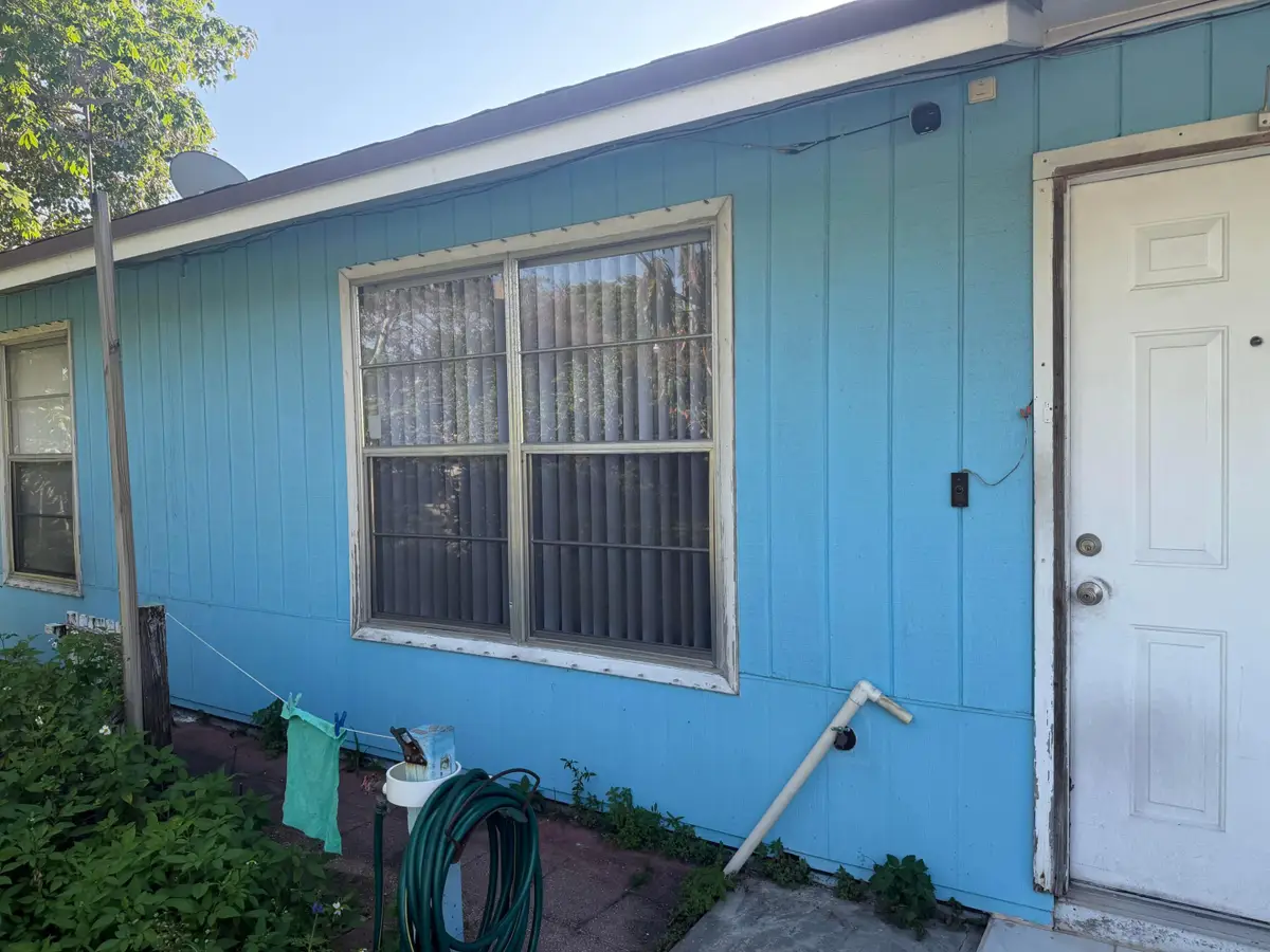 4666 E Holt, West Palm Beach, FL 33415 - #1
